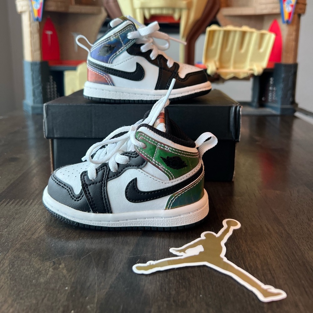 Jordan 1 Mid TD Shoes